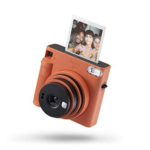 162381-01-FUJI-INSTAX-SQUARE-SQ1-TERRACOTTA10-SCATTI.jpg